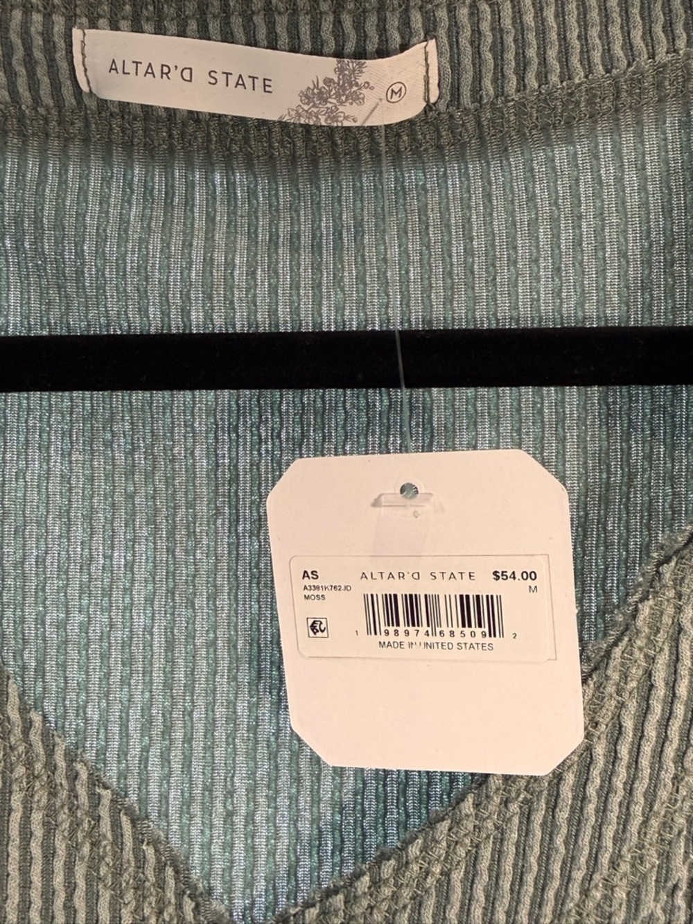Altar'd State Ribbed V-Neck Sweater in Moss - Picture 2 of 2